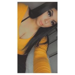 Meet your Posher, Melanie